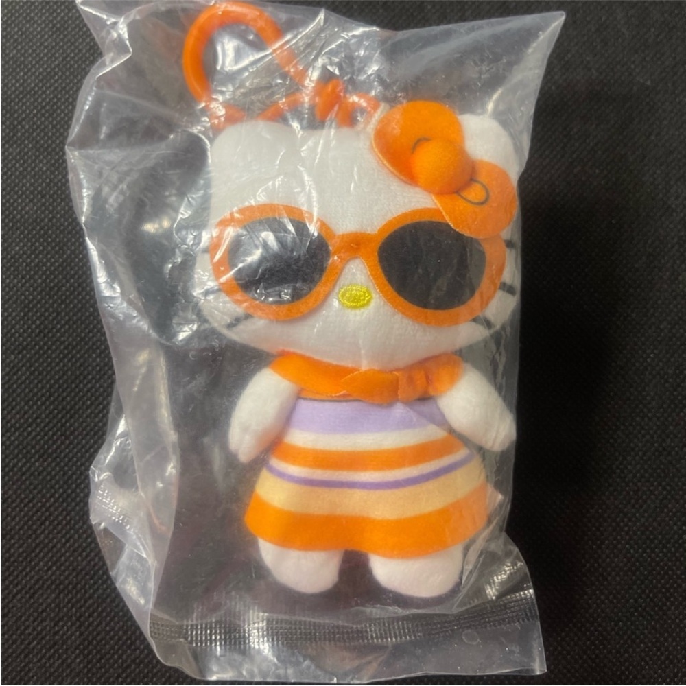 Hello Kitty Keychain accessories‎ - Picture 2 of 2